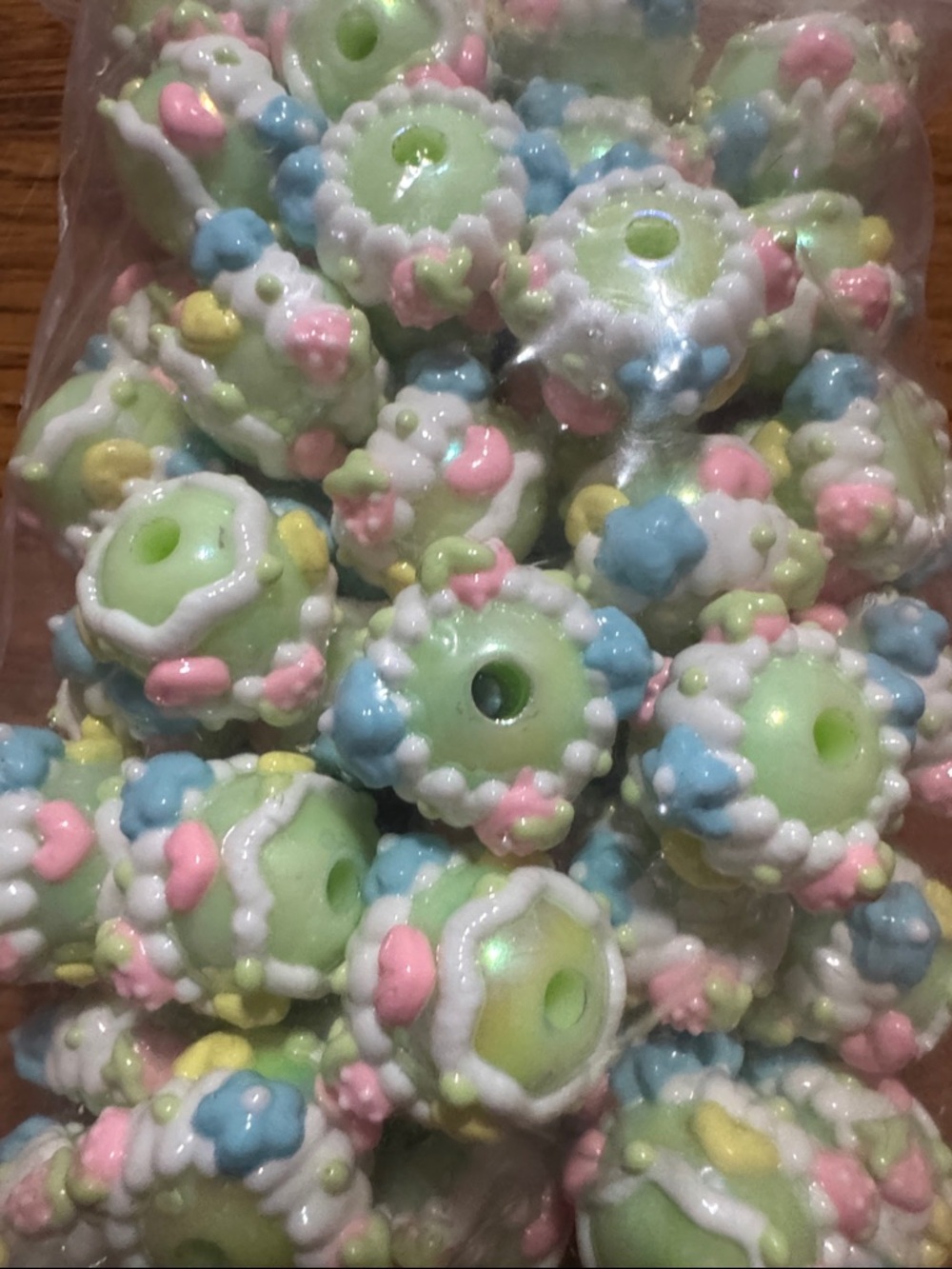 Lot of 50 Pastel Floral Resin Beads - Light Green Multicolor